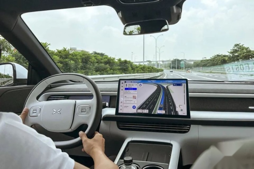 小鹏汽车：XNGP城区智驾100%无图化，智驾可用范围里程翻倍