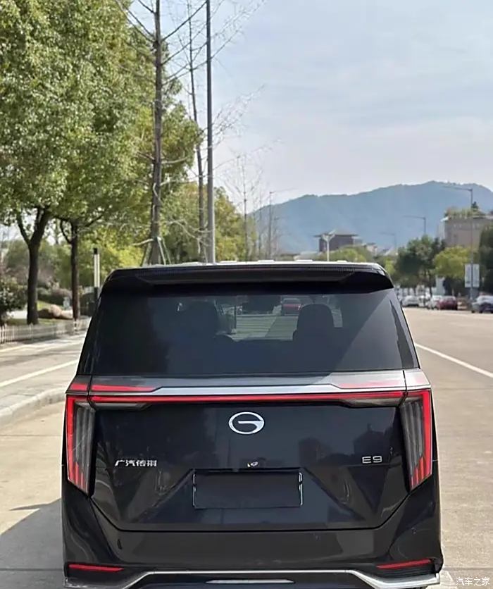 助力广汽征战高端新能源，传祺E9怎么样？