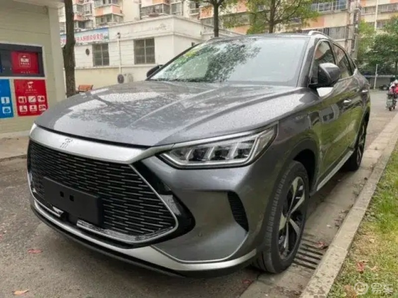 秦 L 同款前脸,比亚迪宋 L DM-i 伪装实车曝光