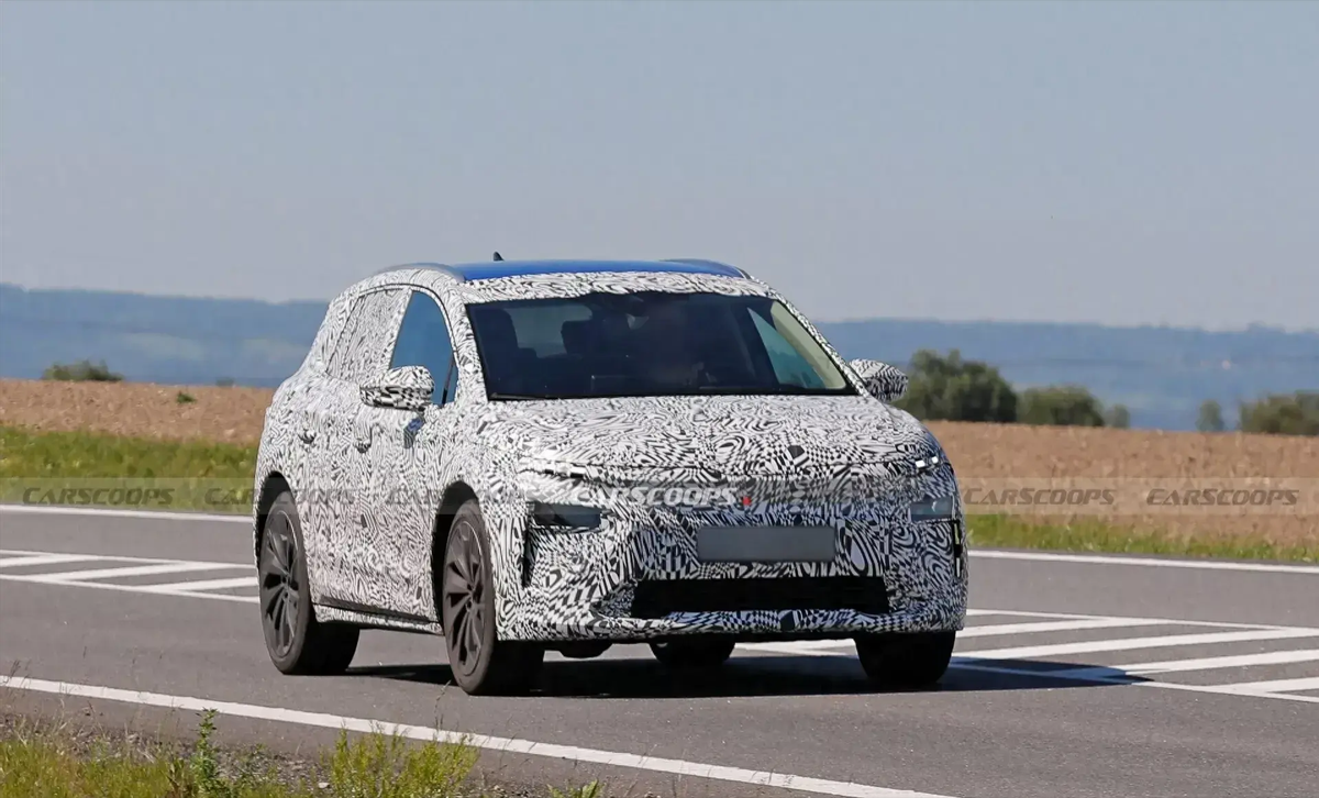 基于CLAR平台打造 全新一代宝马X3图片泄露