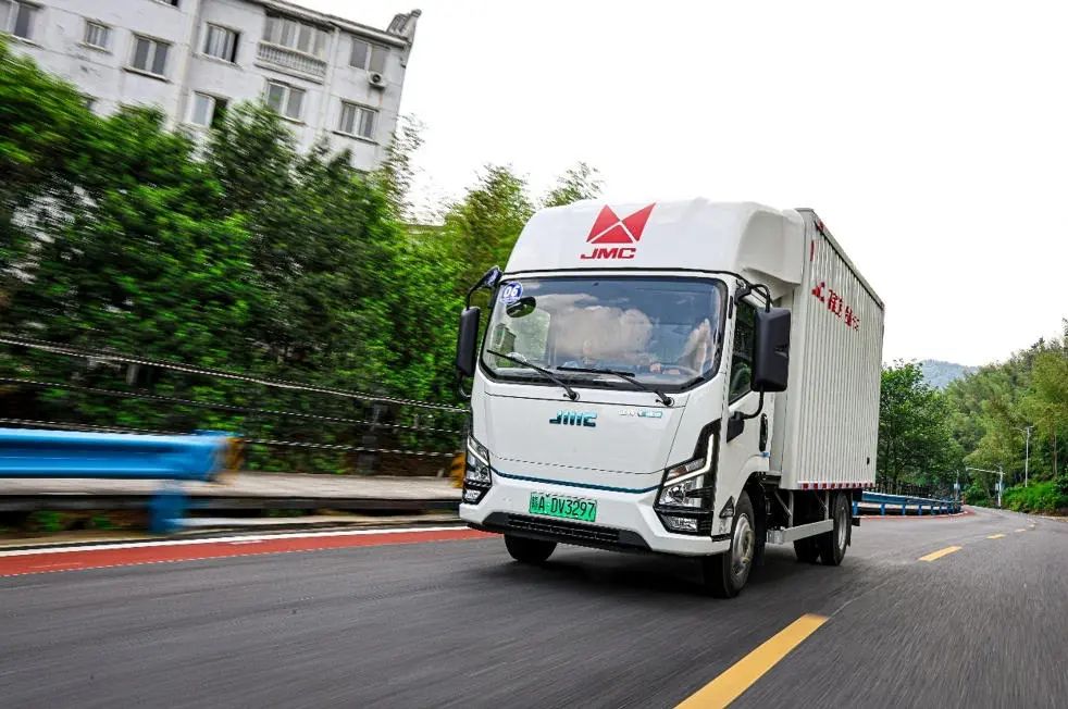 纯电轻卡跑城际，似乎好起来了