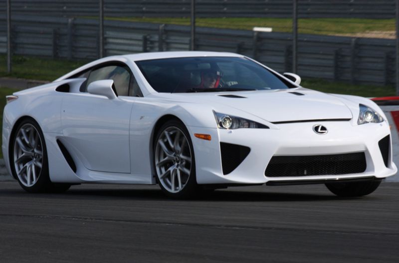 【国际快讯】韩国对部分日本进口汽车展开调查;丰田章男支持率降至新低;法拉利首款电动车售价超50万美元