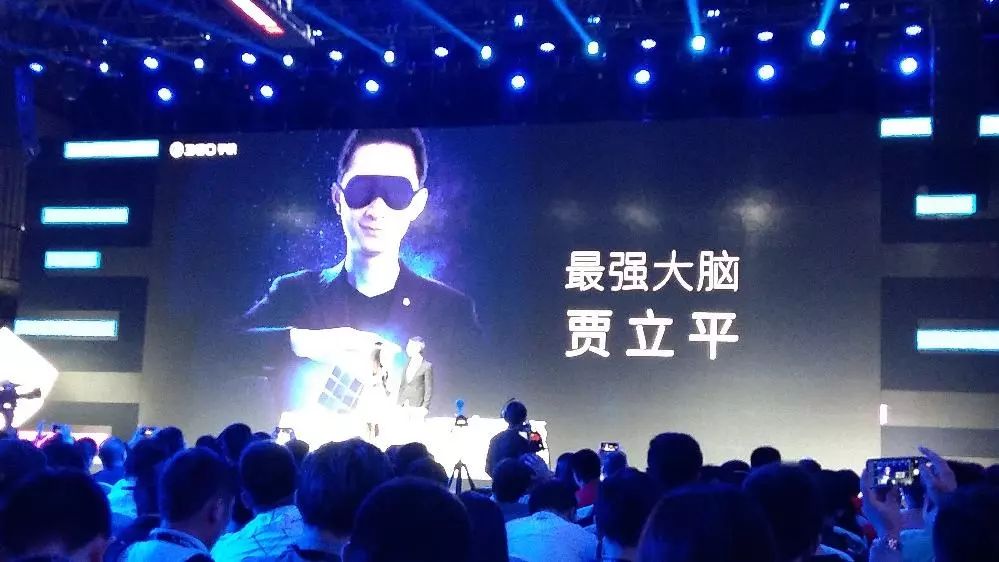 独家3纳米+端侧强AI，联发科打造汽车最强 “大脑”