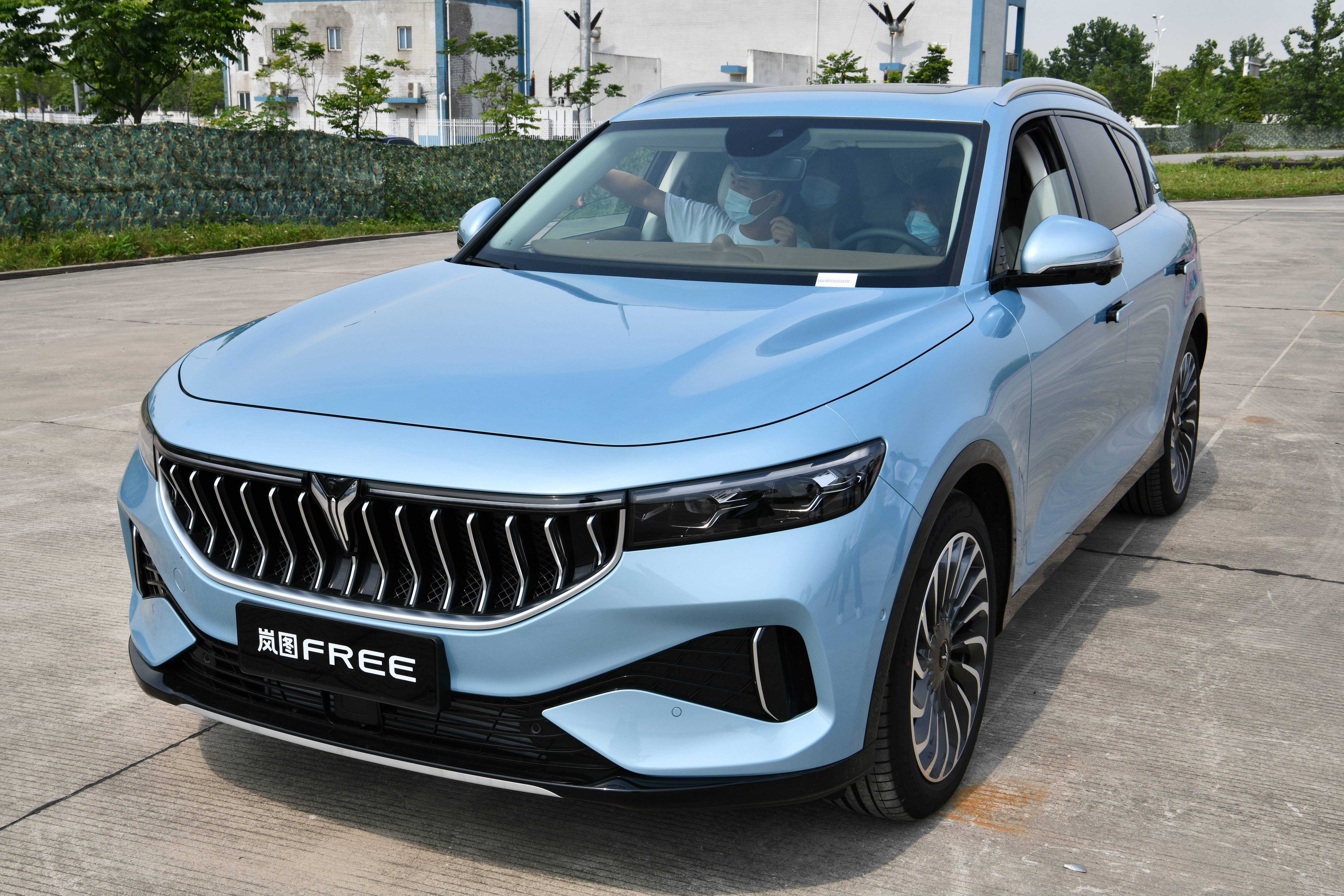 两车齐发：eπ008与岚图FREE 318即将接力上市