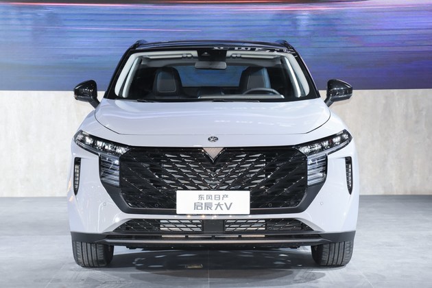 20周年再创业遇阻：垮在三缸的日产，启辰大V失守