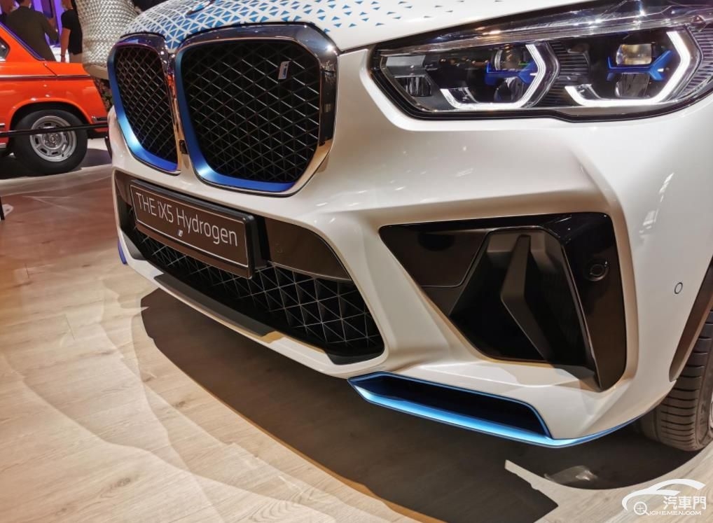 有望2026年发布 全新宝马iX5谍照曝光