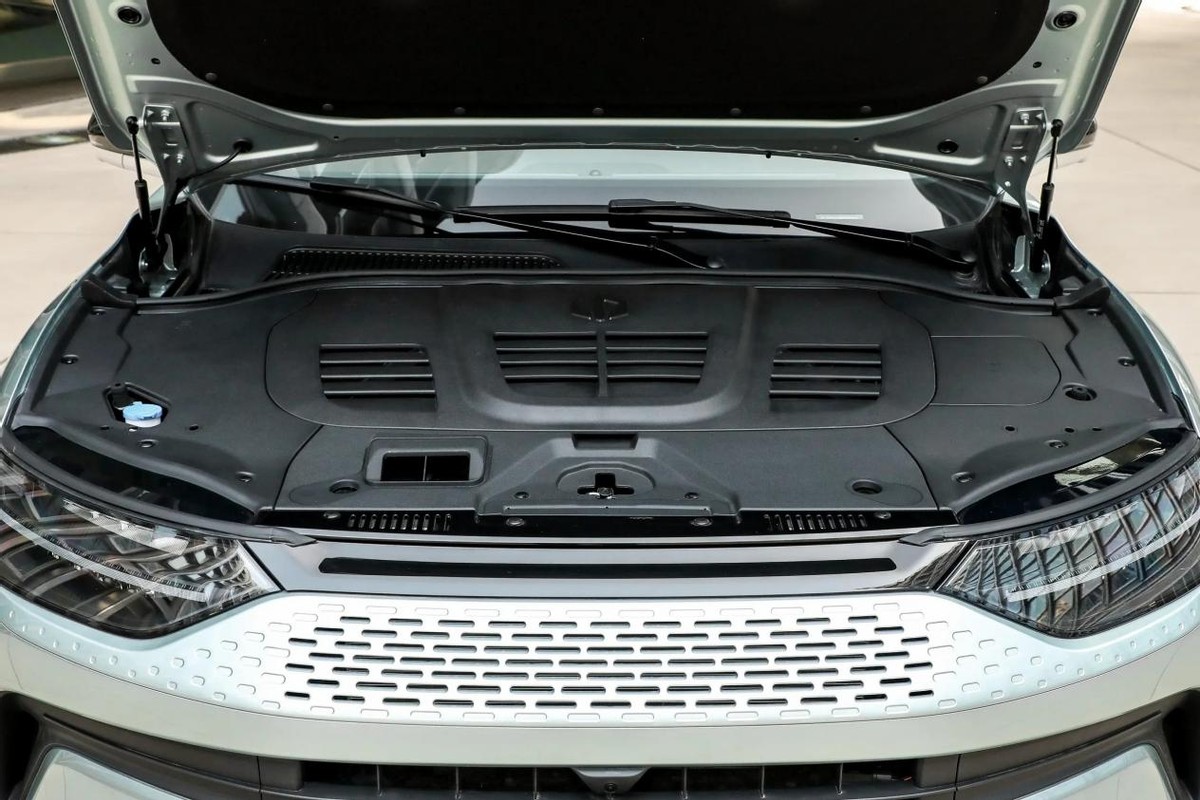 理想增程器抖动“跳舞”，官方回应：刷机所致