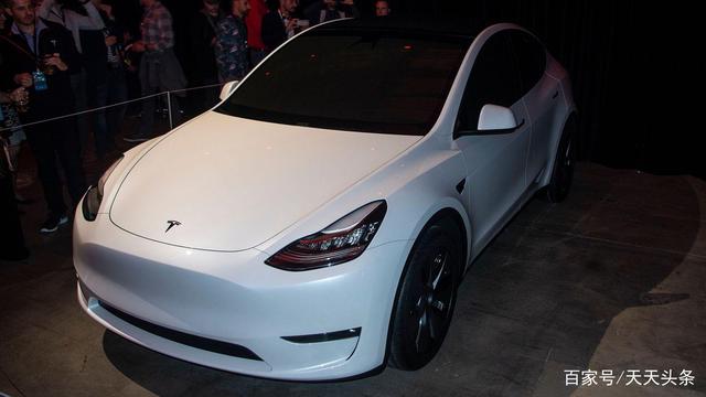 【国际快讯】特斯拉今年不会推出改款Model Y；土耳其将对中国进口车加征40%关税；阿斯顿·马丁加薪