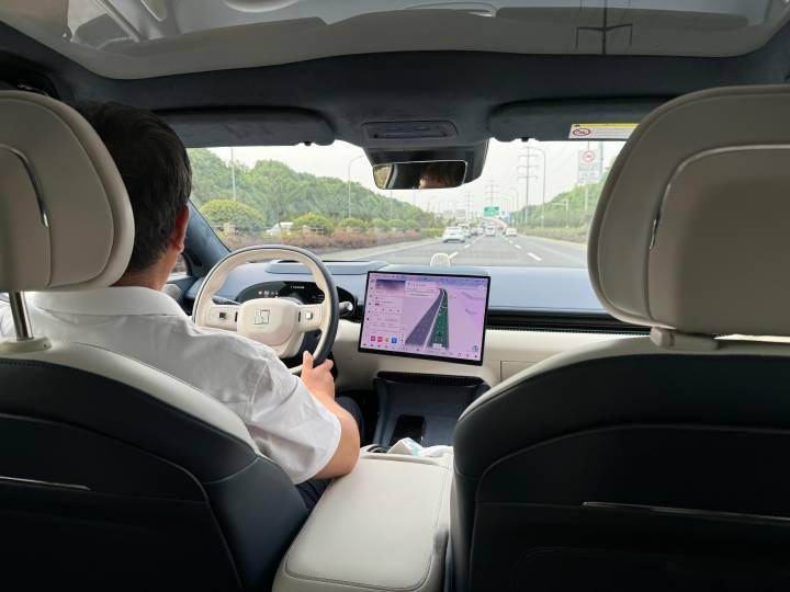 【盖世早报】投资近10亿美元！比亚迪在土耳其建厂；小米第三款车为增程SUV，将2026年上市