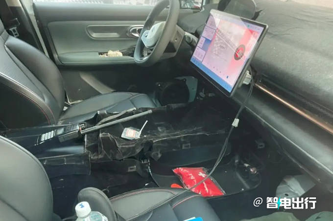 定位纯电大型SUV 昊铂AH8或将于9月上市