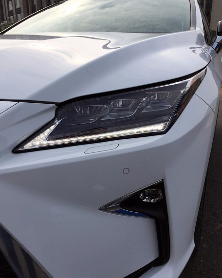 跌落神坛的雷克萨斯：从爱买不买到大幅促销