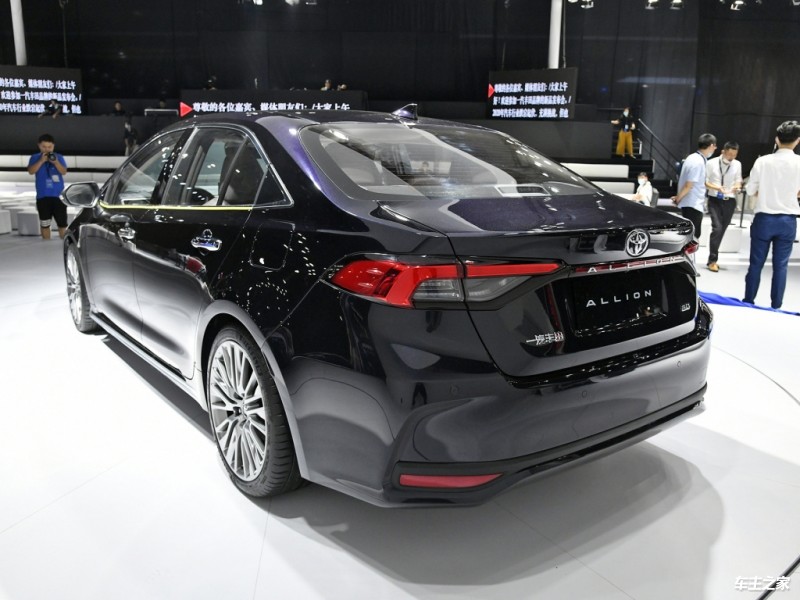 当丰田开始上科技,自主品牌的“狠活”还管用么