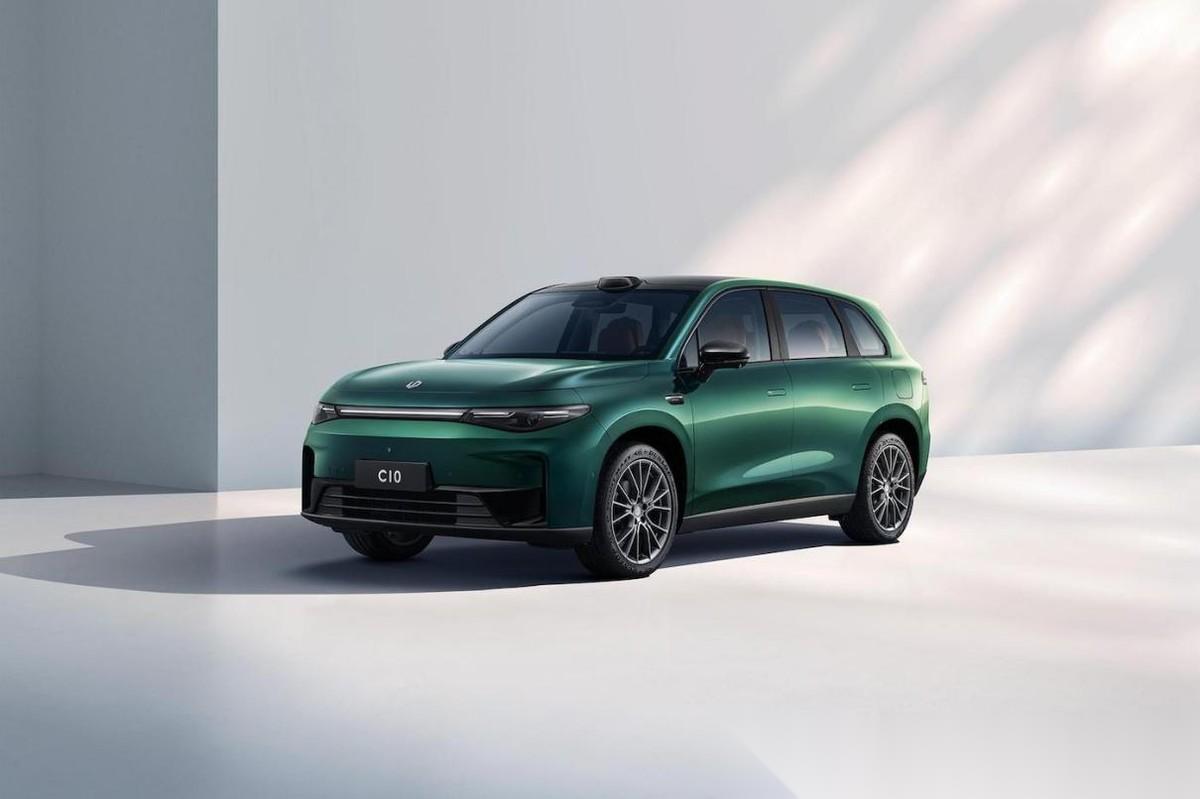 【盖世早报】Stellantis准备在欧洲交付零跑汽车；华为高阶智驾3.0版将于8月上市