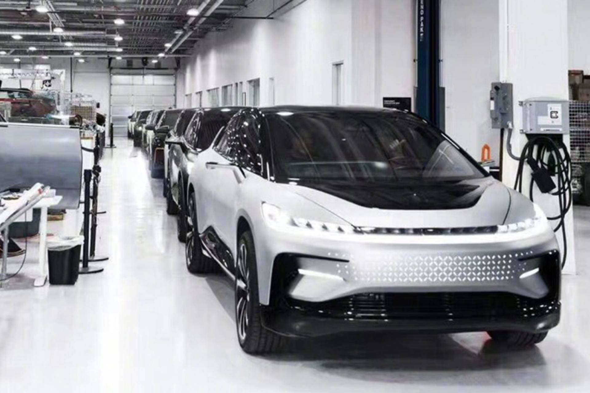 贾跃亭宣布FF第二品牌车型