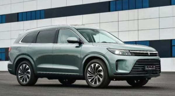 智界被曝交付难!低配接近停产,提车苦等7个月,年轻人最好的车为什么卖不好?