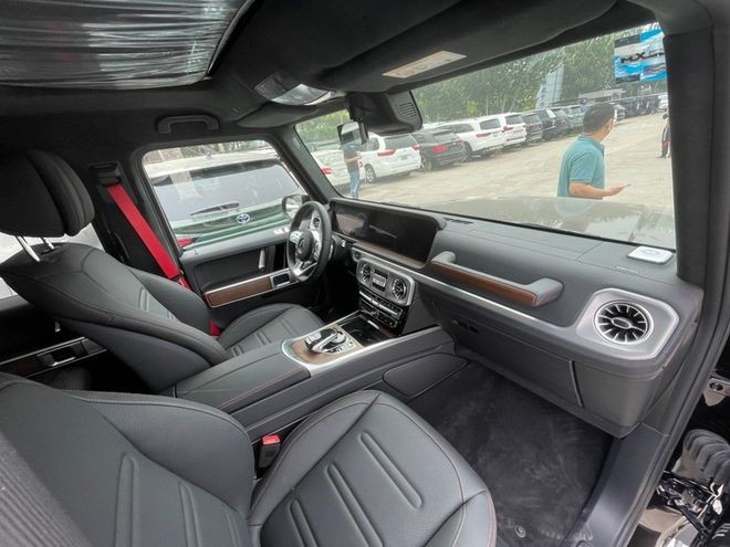 外资首家！奔驰同时获准在京开展L4级城市和高快速路测试