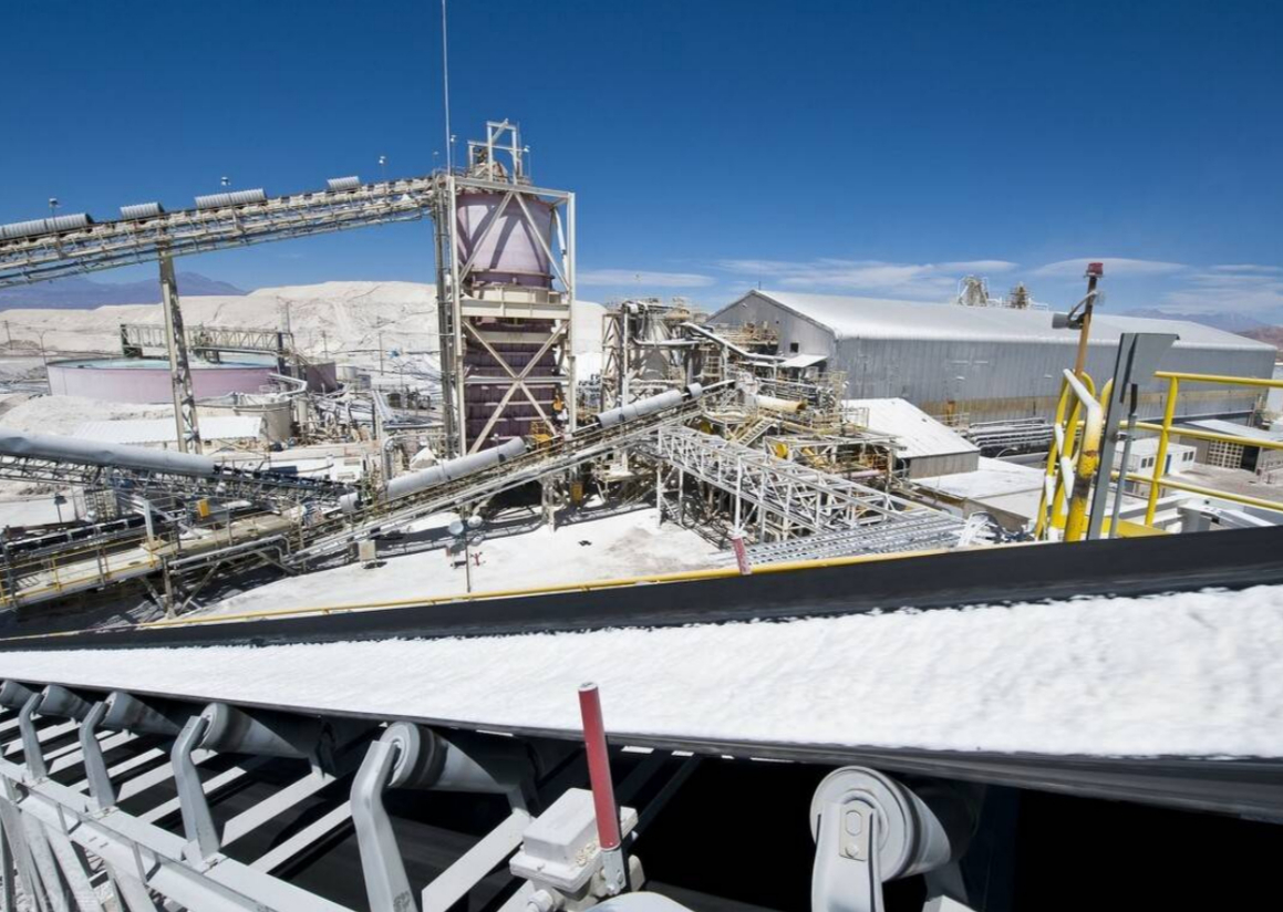 锂价直逼8万关口，谁来给锂矿厂下一个“春天”？