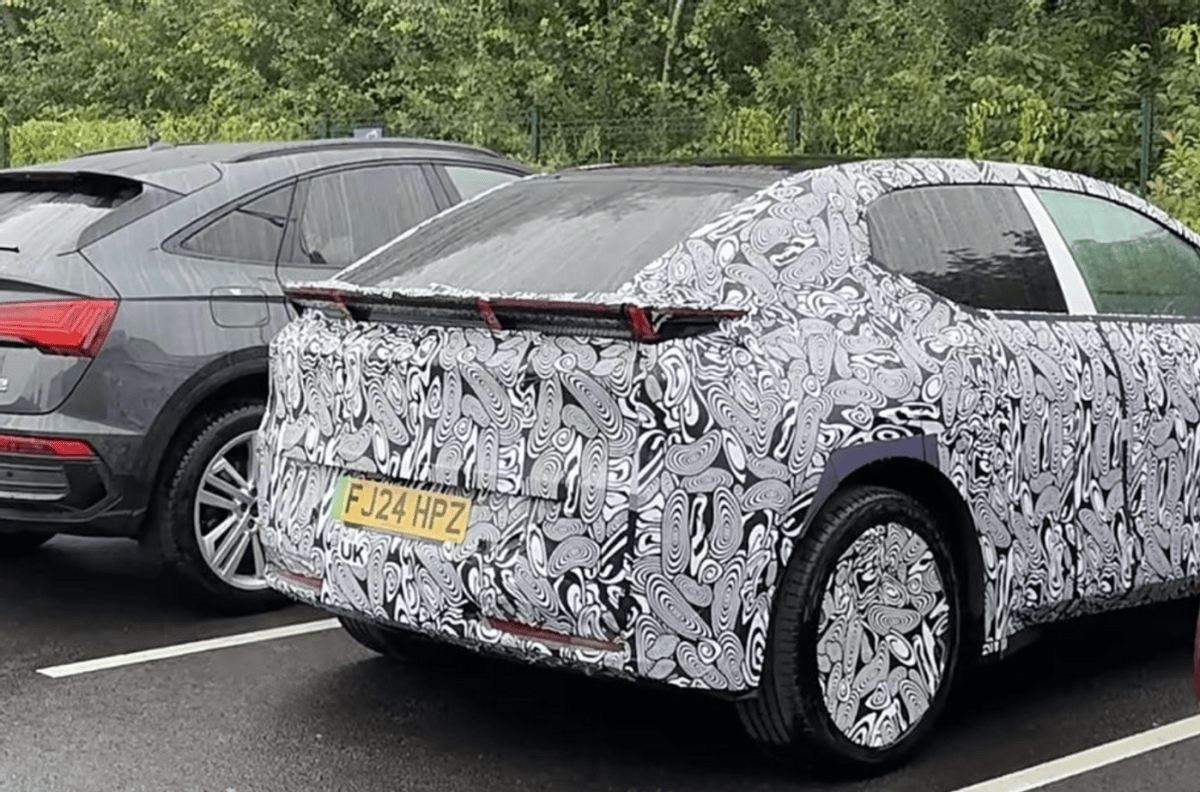 定位旗舰SUV 领克全新大型SUV谍照曝光