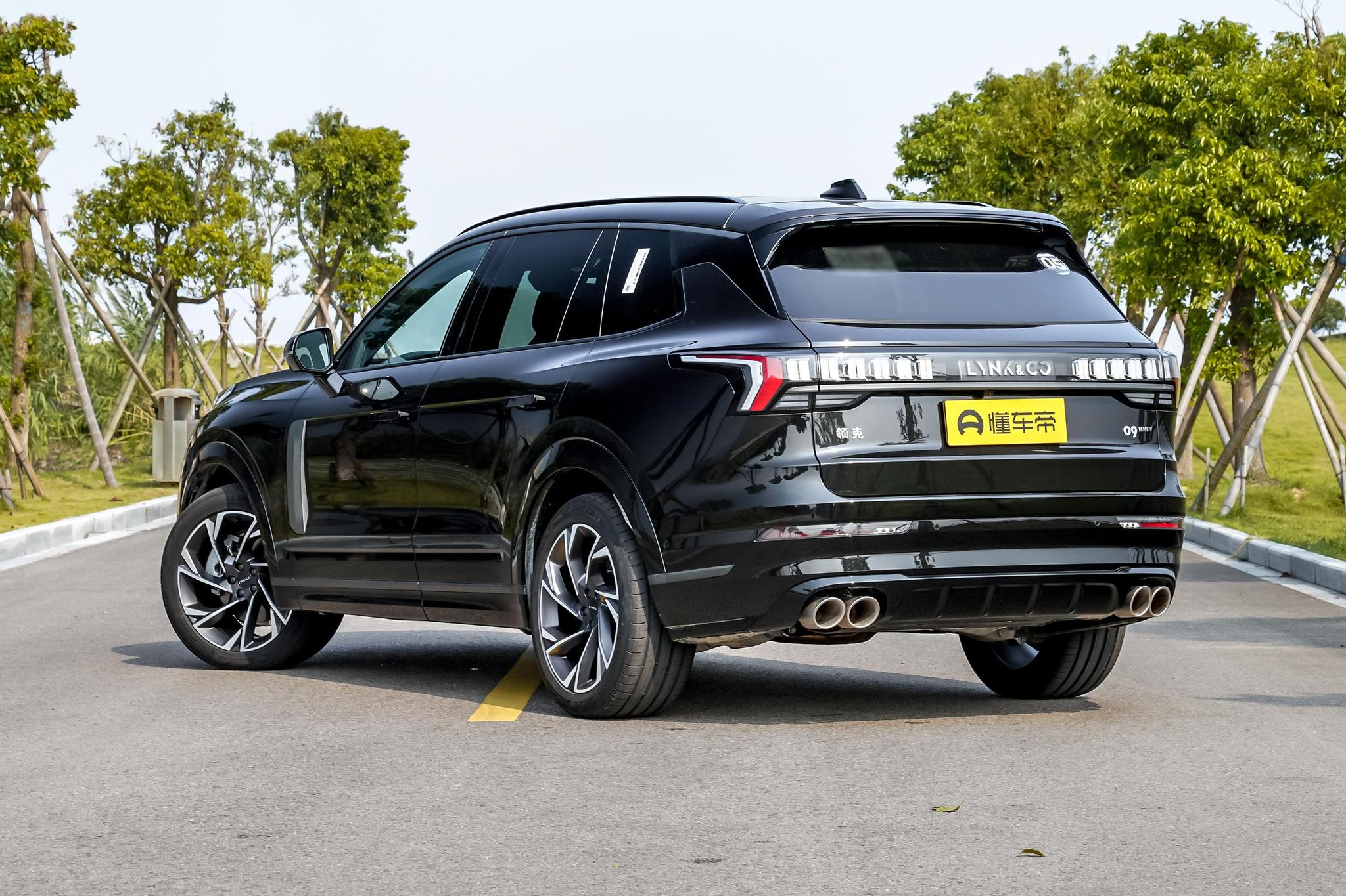 定位旗舰SUV 领克全新大型SUV谍照曝光