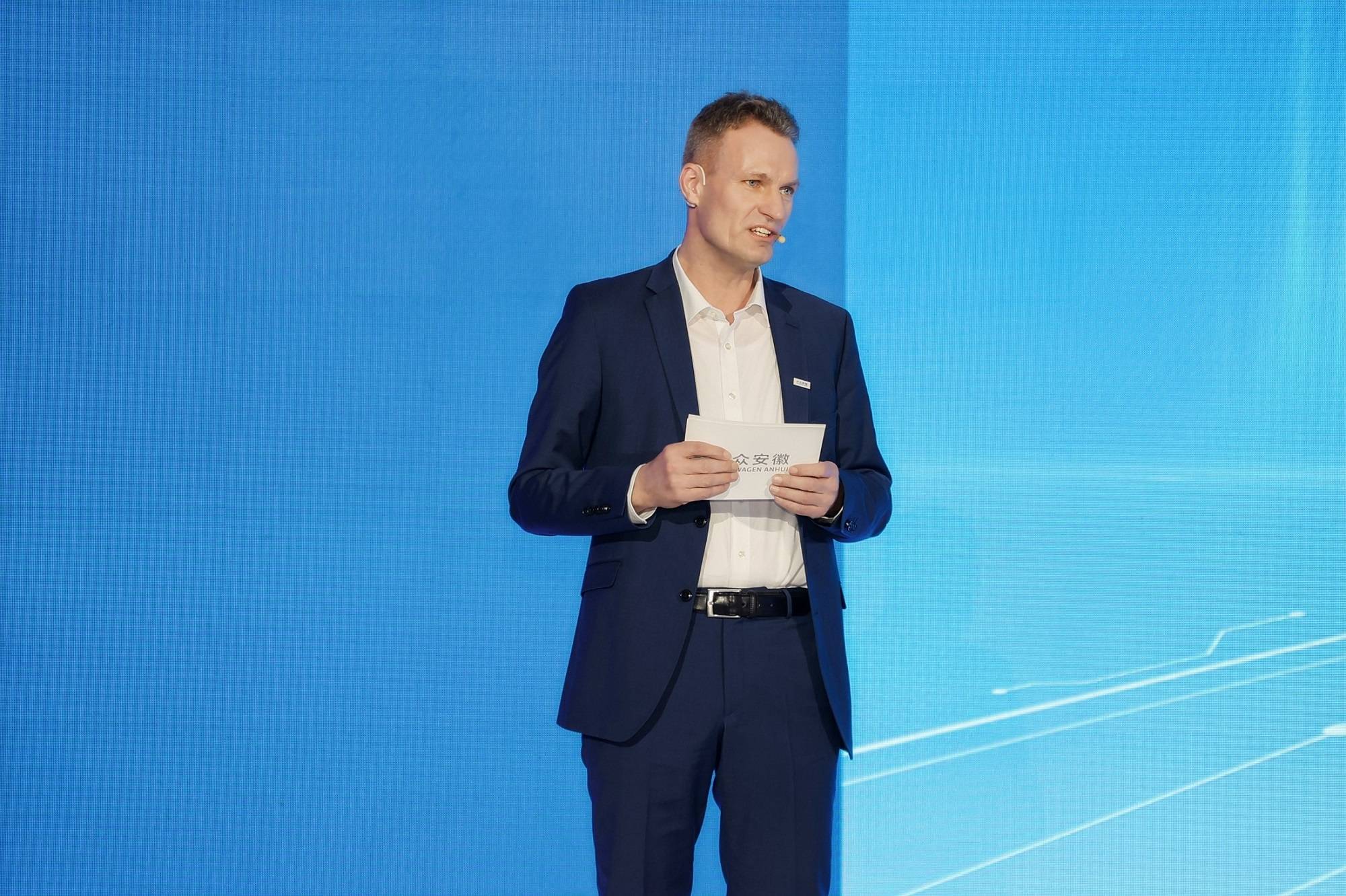 【国际快讯】大众集团二季度在华销量下滑19.3%;特斯拉上调Model 3欧洲售价;摩根大通上调比亚迪目标价