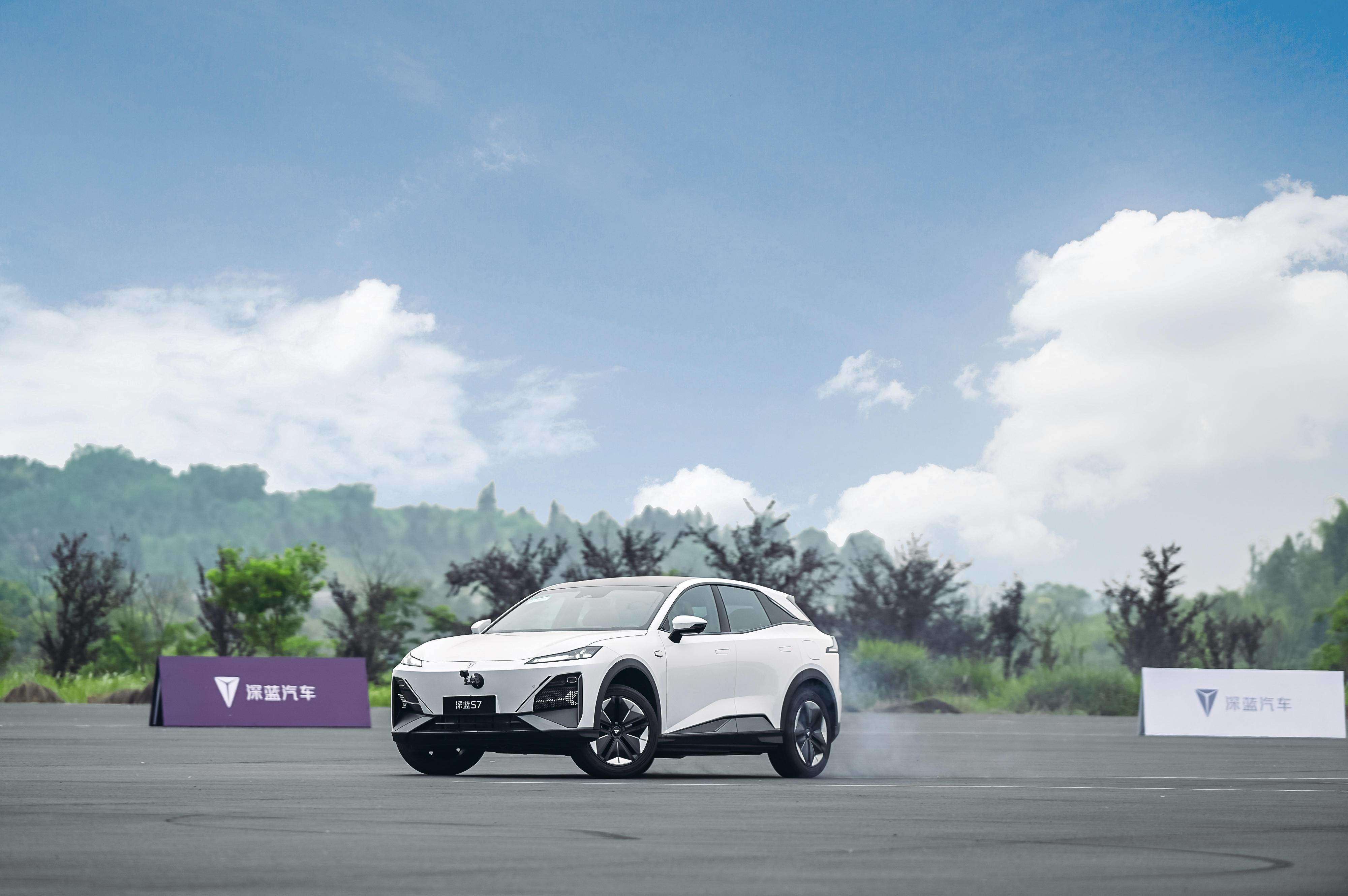 深蓝汽车7月交付量近1.7万辆