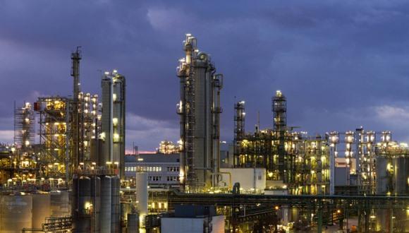 充电设备制造商Blink Charging将在全球裁员约14%