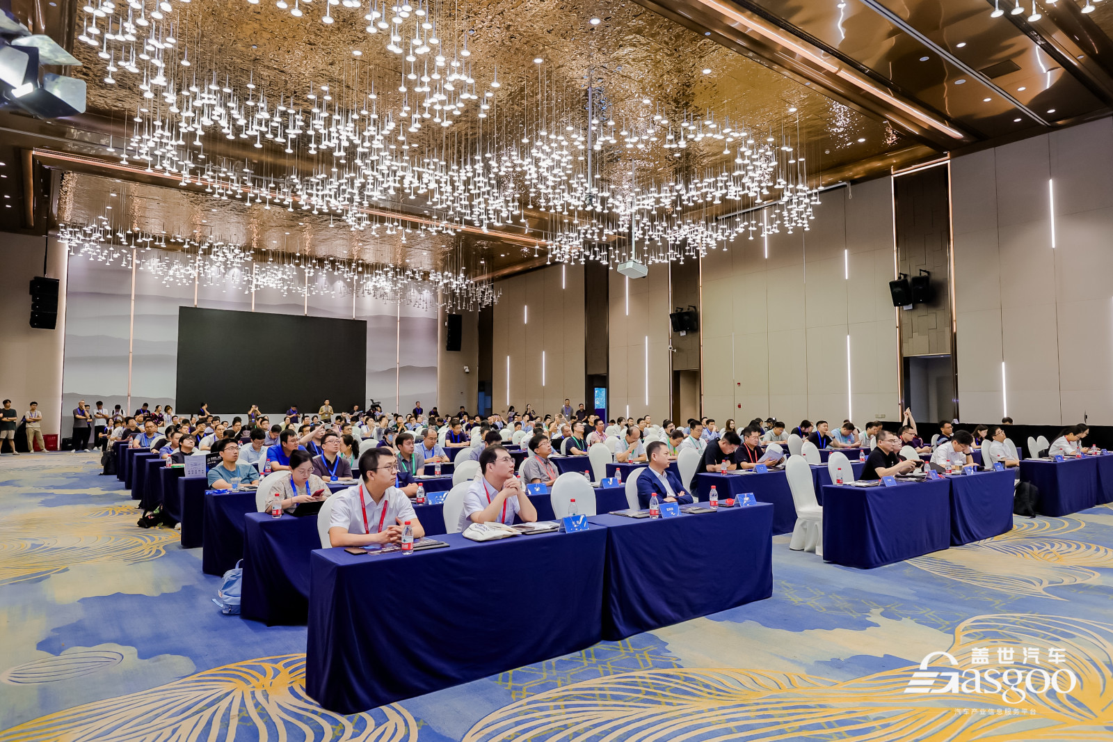 2024成都国际车展报告(50页PDF)| 盖世汽车研究院