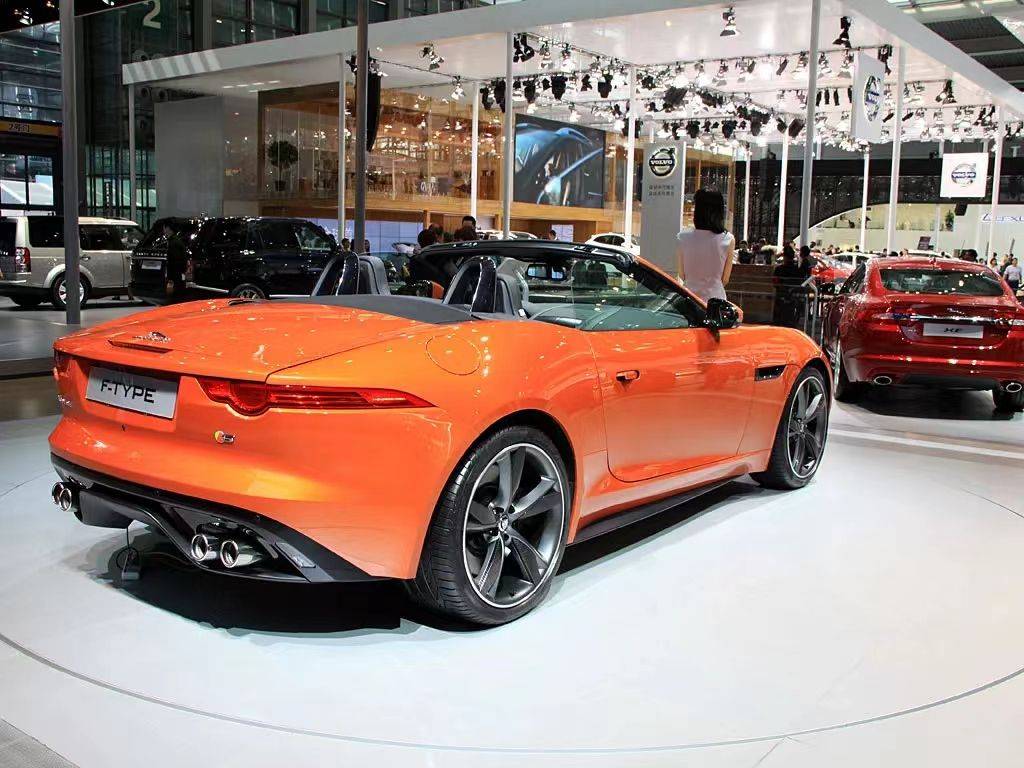 捷豹路虎将投资5亿英镑以升级电动汽车工厂