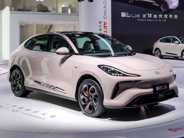 智己汽车高管：现在智驾、智舱都做得好的，只有我们和华为