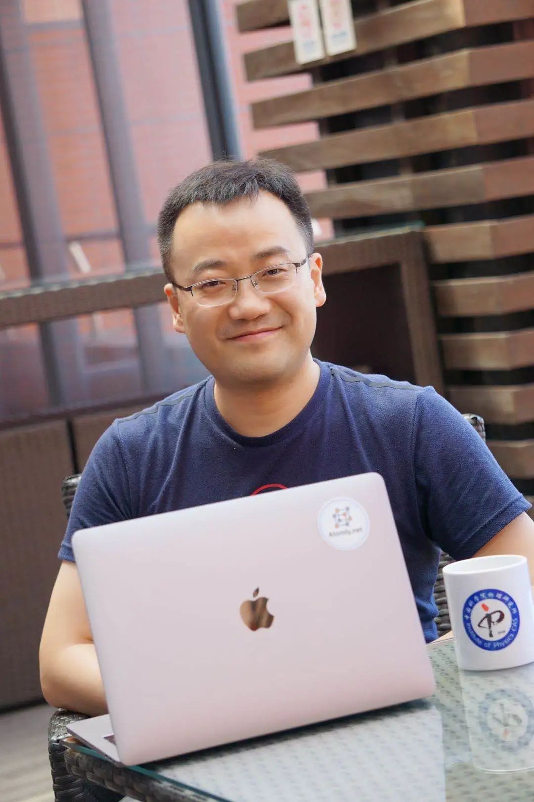 日本研究人员利用材料信息学来开发高性能固态电解质 以用于充电电池