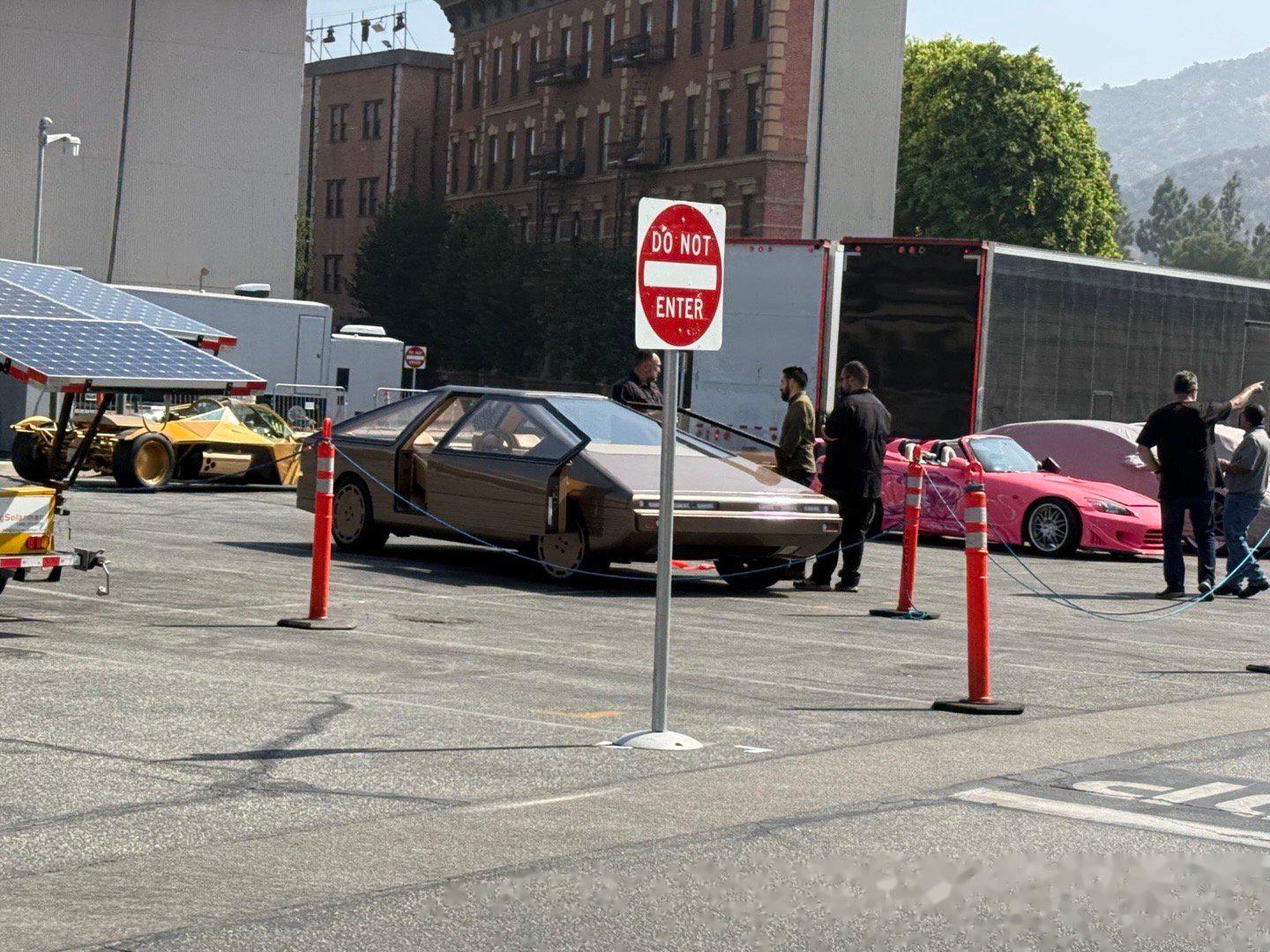 这个问题，在Robotaxi问世之前就注定了马斯克的失败