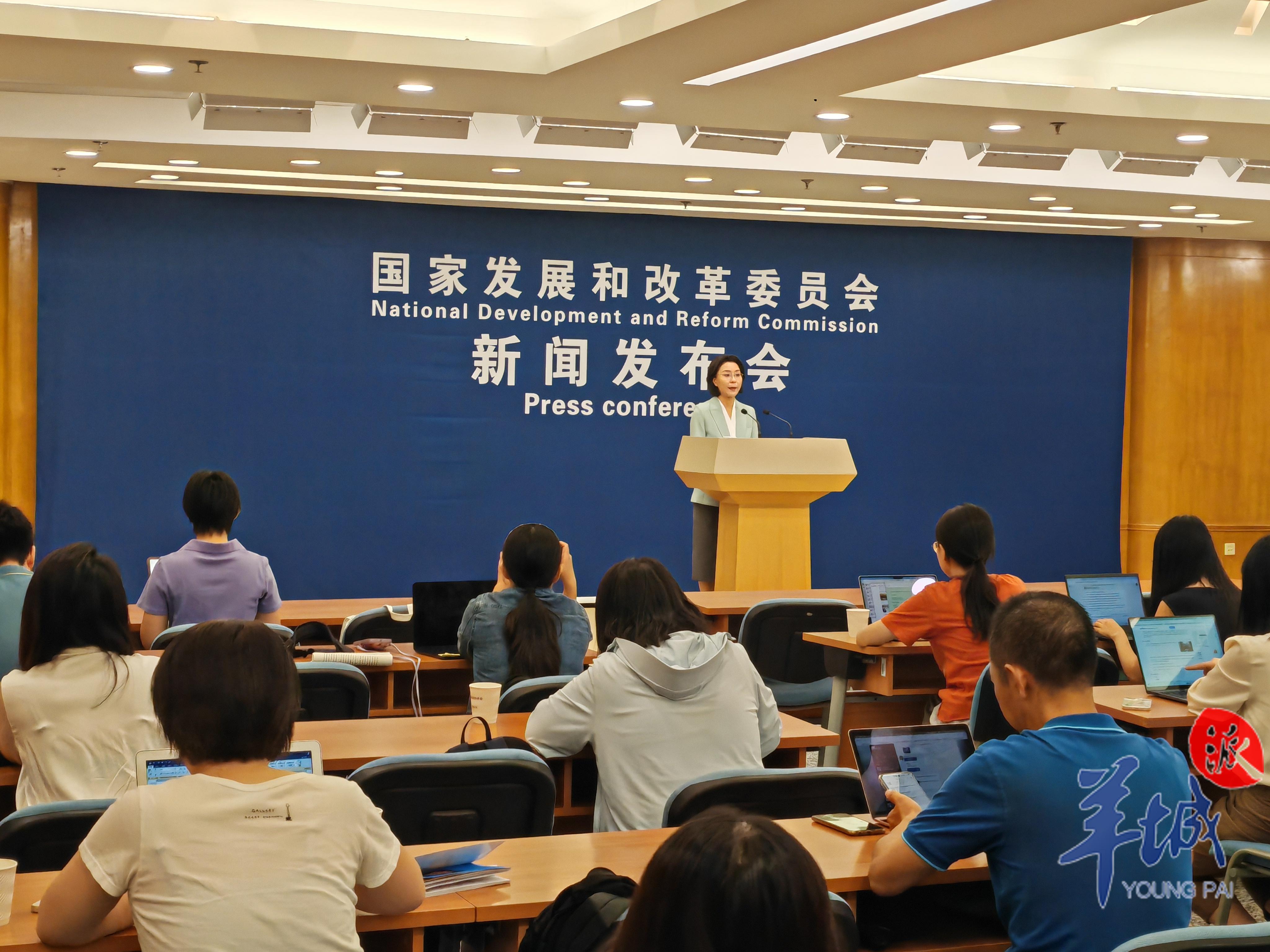 最高达45%！欧盟投票通过对华电动车关税