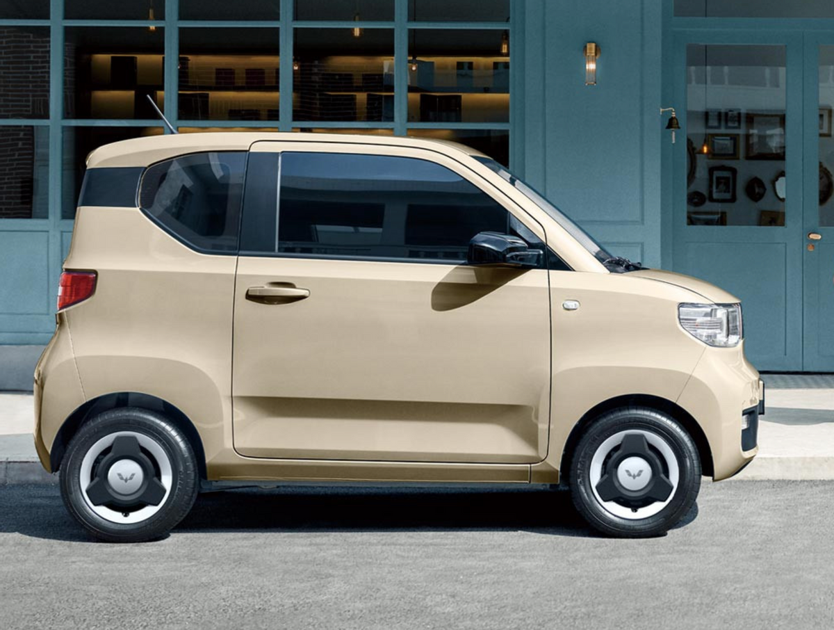 全新五菱宏光MINIEV三门版实车谍照曝光