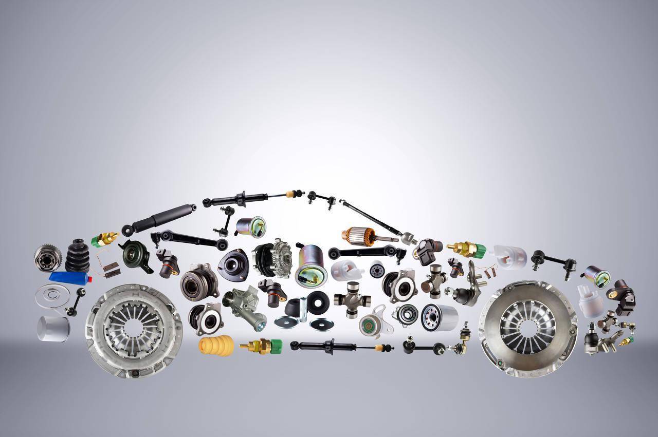 特朗普团队正制定新的能源计划，或使内燃机汽车受益