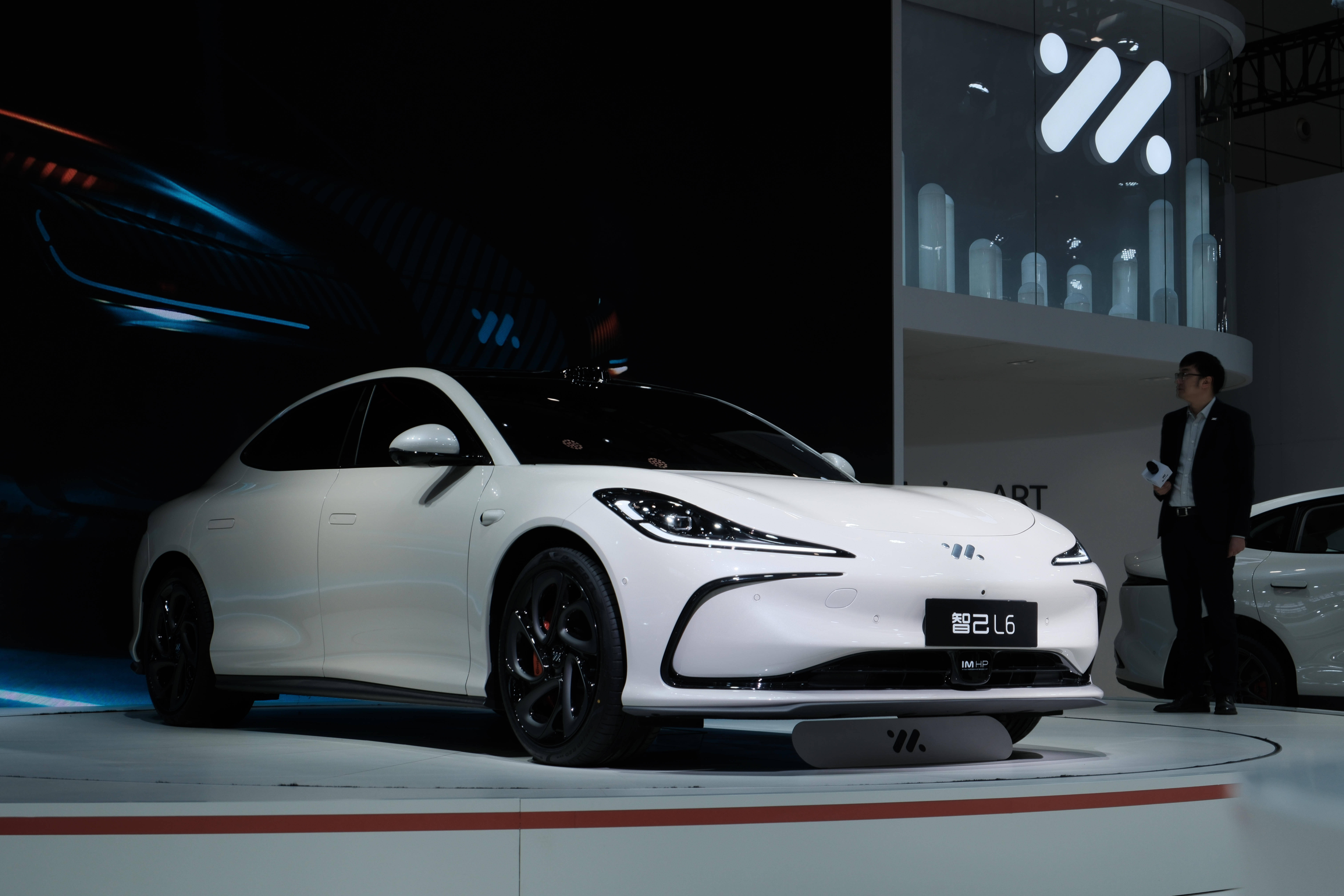 智己L6将推新款车型 纯电续航破1000km