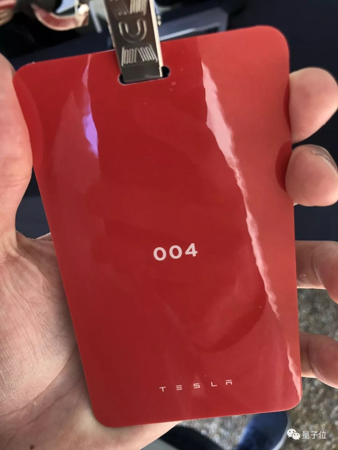 谷歌推出量子芯片“Willow”，马斯克与奥特曼送上祝贺