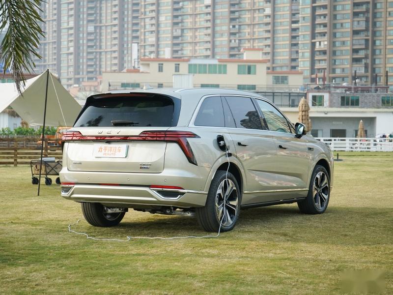 或基于蓝山打造 魏牌全新旗舰SUV谍照曝光